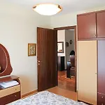 Retreat With Mountain Views Appartamento