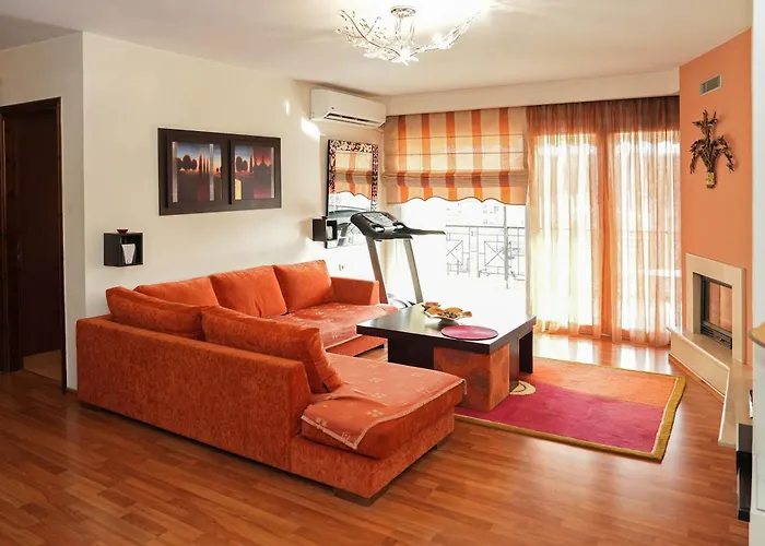 Retreat With Mountain Views 公寓 格雷韦纳