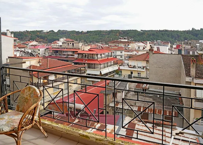 Retreat With Mountain Views